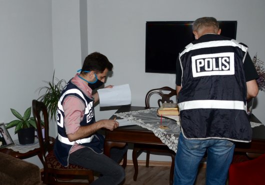 ARANAN 38 KİŞİ YAKALANDI