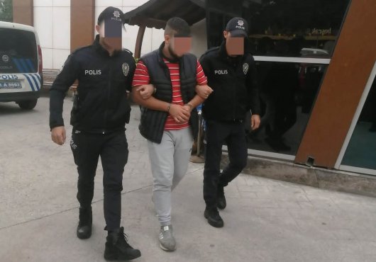Aranan hükümlü devriyeye takıldı!