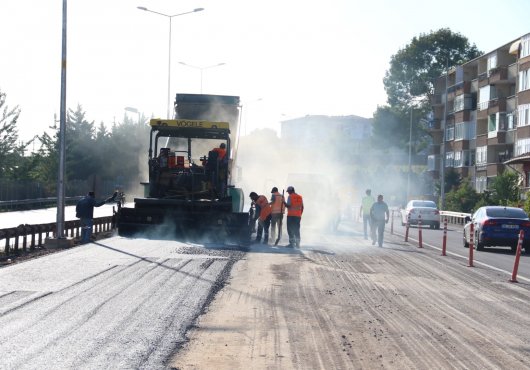KURUÇEŞME TRAMVAY HATTINDA YOĞUN TEMPO