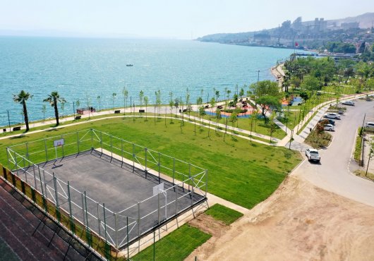 Hereke Sahil Parkındaki  basketbol sahasında sona doğru