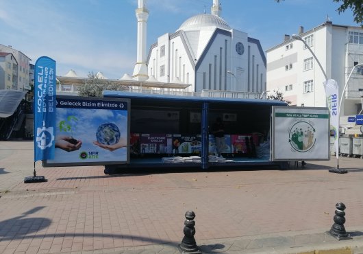 MOBİL ATIK GETİRME MERKEZİ KARTEPE’YE GELİYOR