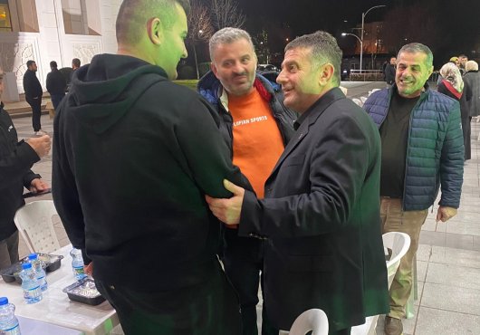 Kurtuluş dostlarla sahurda buluştu..