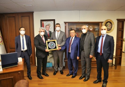 GÖLCÜK'TE TÜRKİYE VE LÜBNAN DOSTLUĞU