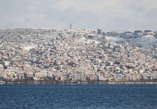 BEYAZ GELİNLİĞİ GİYEN  KOCAELİ BİR BAŞKA GÜZEL