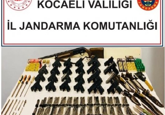 Silah kaçakçılaran operasyon!  onlarca silah yüzlerce mermi