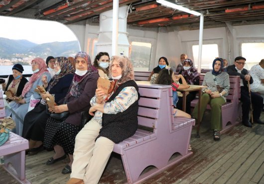 Yaşlı ve özel bireylere mehtap turu