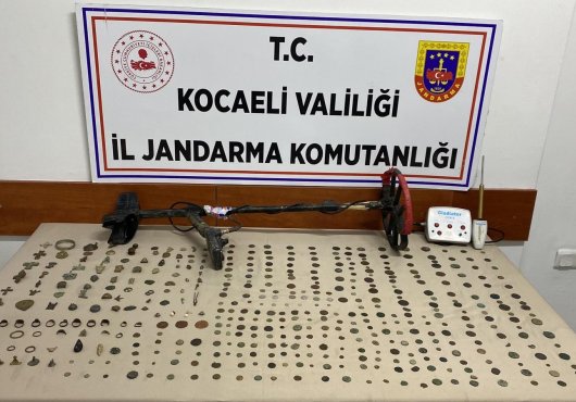 460 tarihi eser ele geçirildi