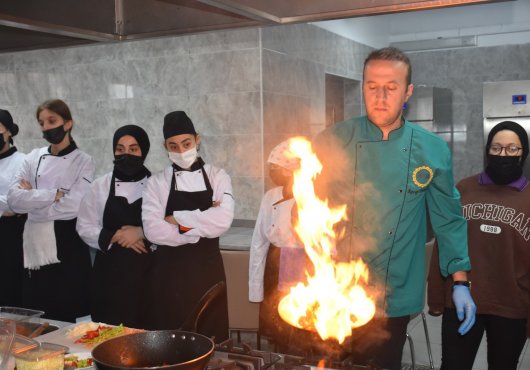 USTA ŞEFLERDEN TECRÜBE PAYLAŞIMI